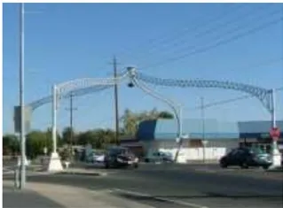 A photo of the Rio Linda archway.