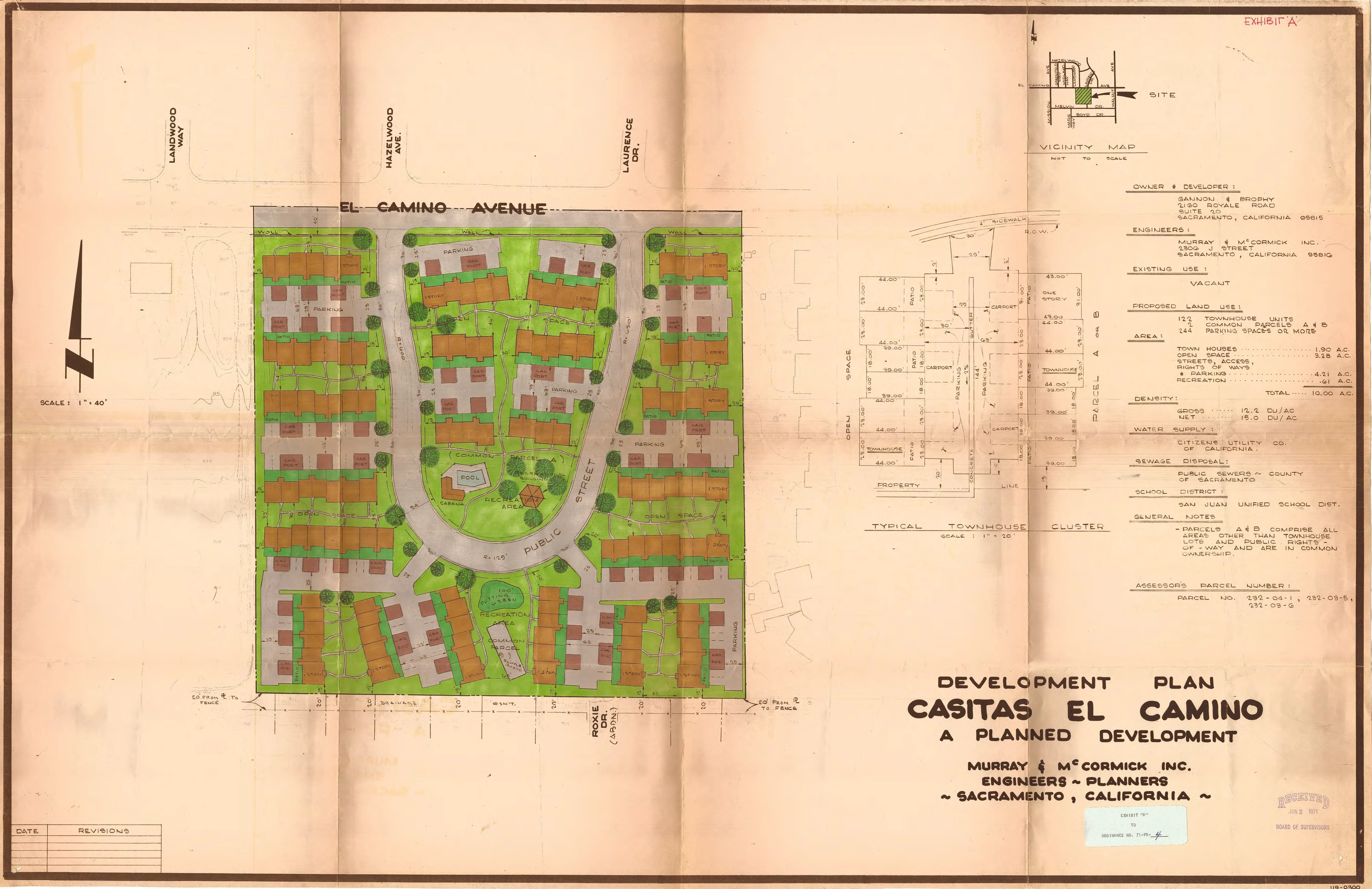Colored development site plan titled Development Plan, Casitas El Camino, showing 122 townhouse clusters, a central looped street, and green common areas fronting El Camino Avenue, with tabulated data for owner, acreage, density, and 244-plus parking spaces.