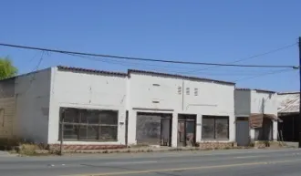 The frontage of an vacant commercial building in Florin.